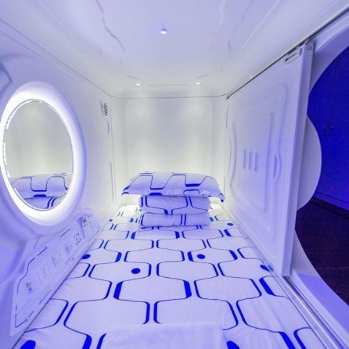 Capsule Inn Kota Kinabalu Esterno foto